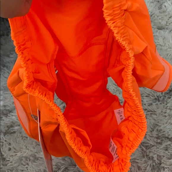 Lululemon orange shorts - Picture 7 of 8